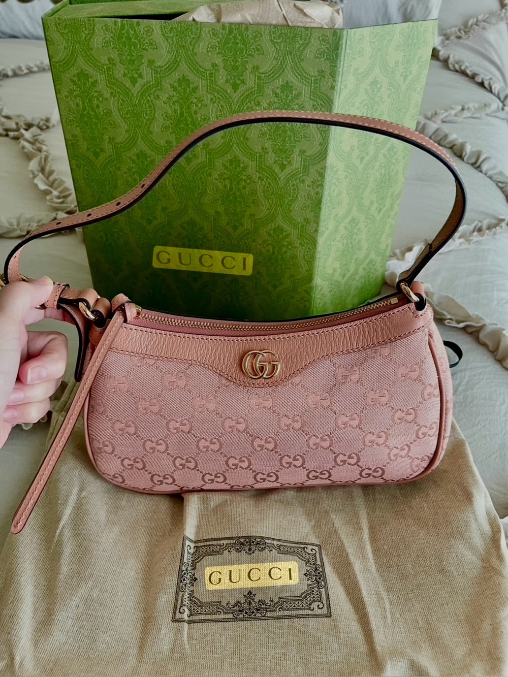 Gucci Rose Pink GG Canvas Shoulder Bag with RoseGold Hardware - Picture 1 of 5